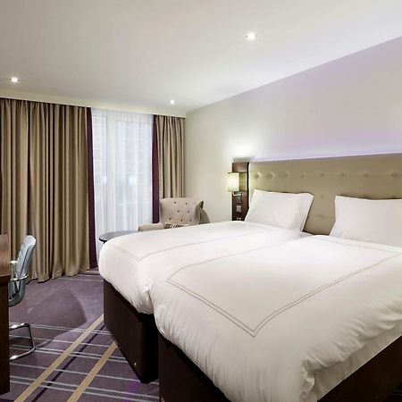 Premier Inn Frankfurt Messe Frankfurt nad Menem Zewnętrze zdjęcie
