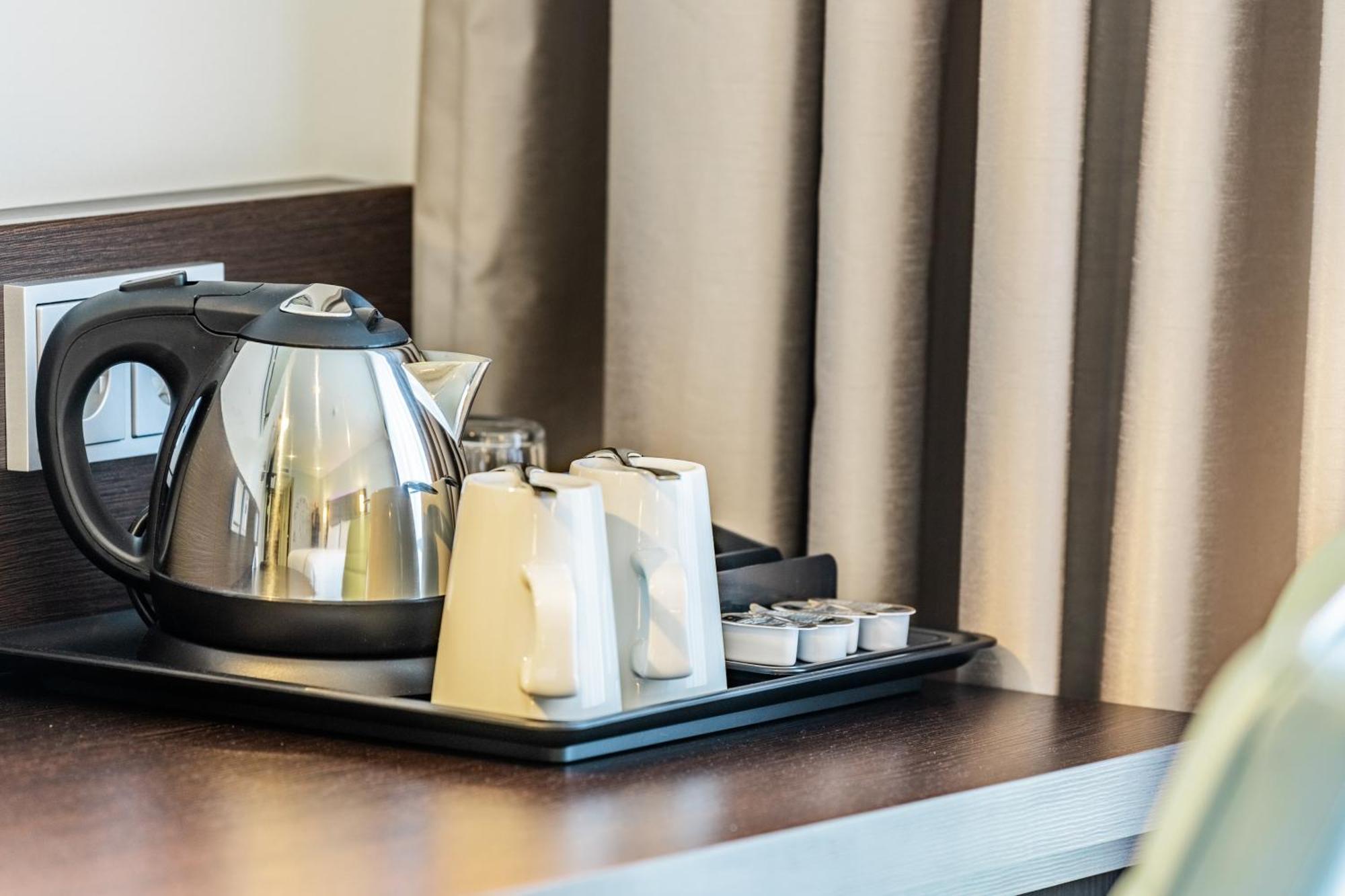 Premier Inn Frankfurt Messe Frankfurt nad Menem Zewnętrze zdjęcie
