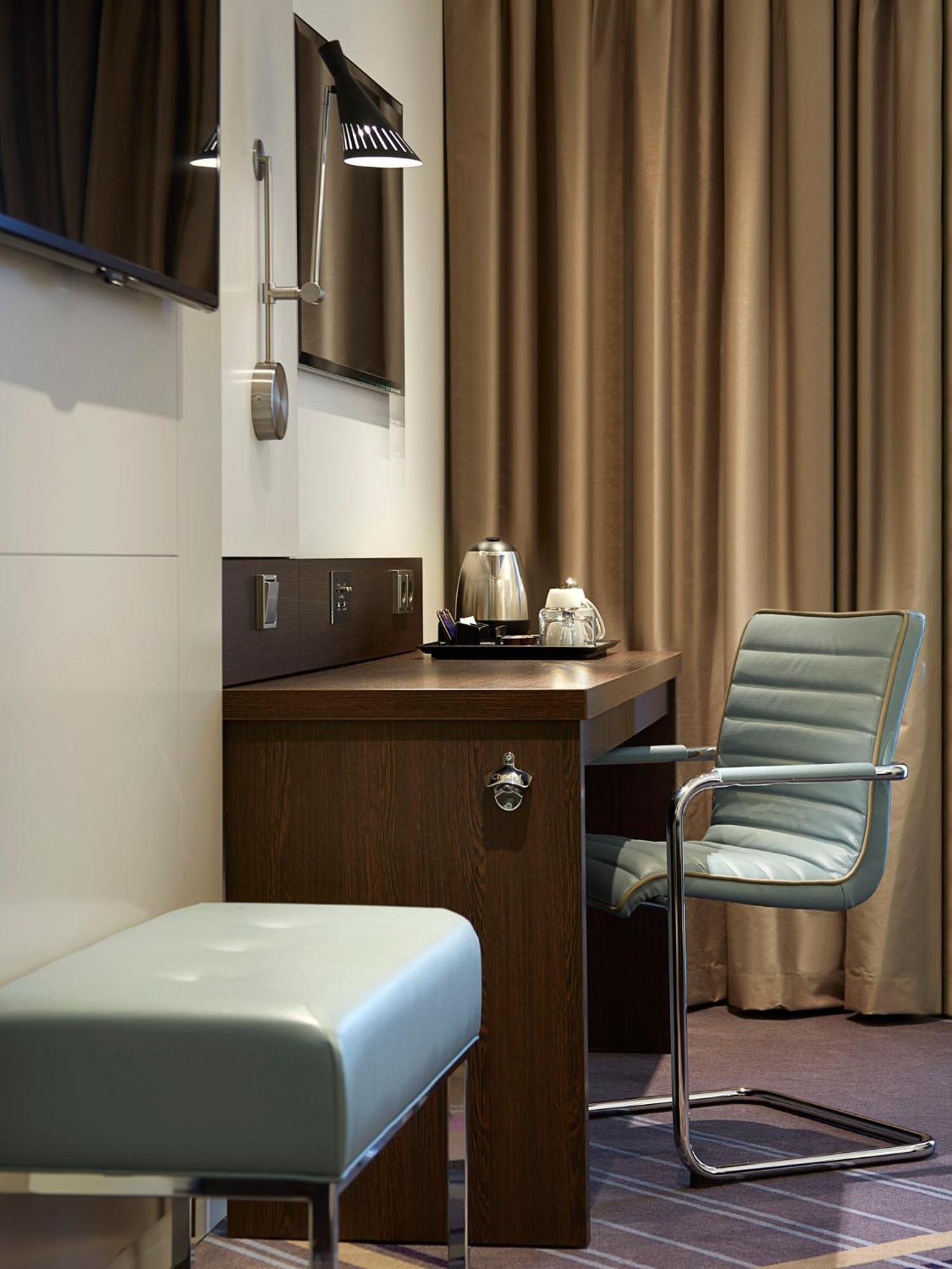 Premier Inn Frankfurt Messe Frankfurt nad Menem Zewnętrze zdjęcie
