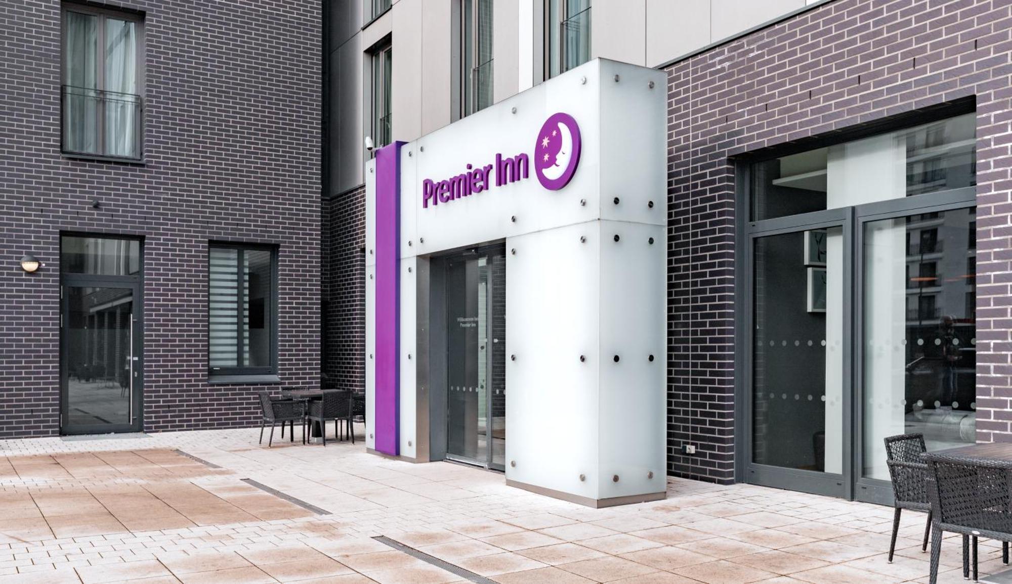 Premier Inn Frankfurt Messe Frankfurt nad Menem Zewnętrze zdjęcie